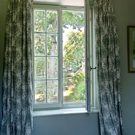 Waterloo Le Manoir Familial Lasne