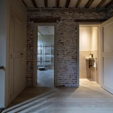 Waterloo Le Manoir Familial * Lasne
