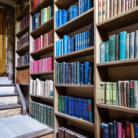 Waterloo Le Manoir Familial Villa *